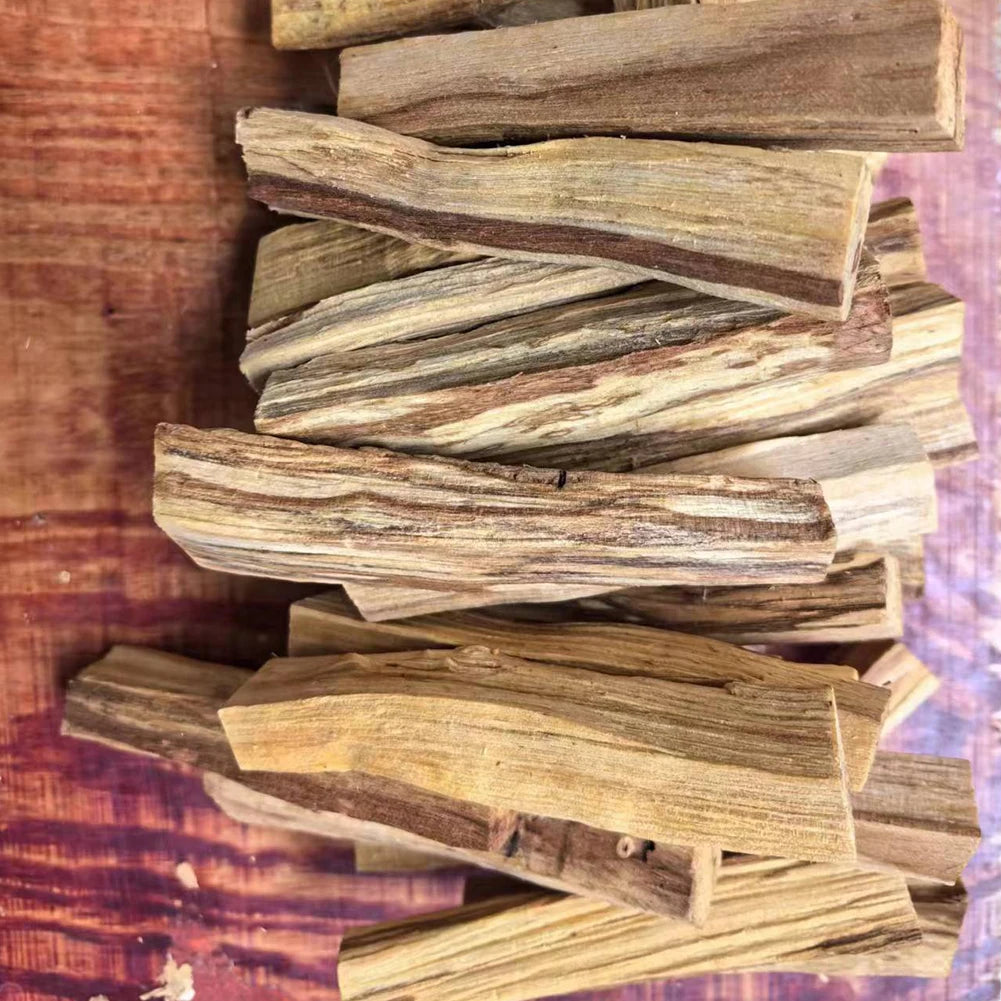 L’Équilibre – 3 bâtons de Palo Santo — Éveille ta lumière intérieure